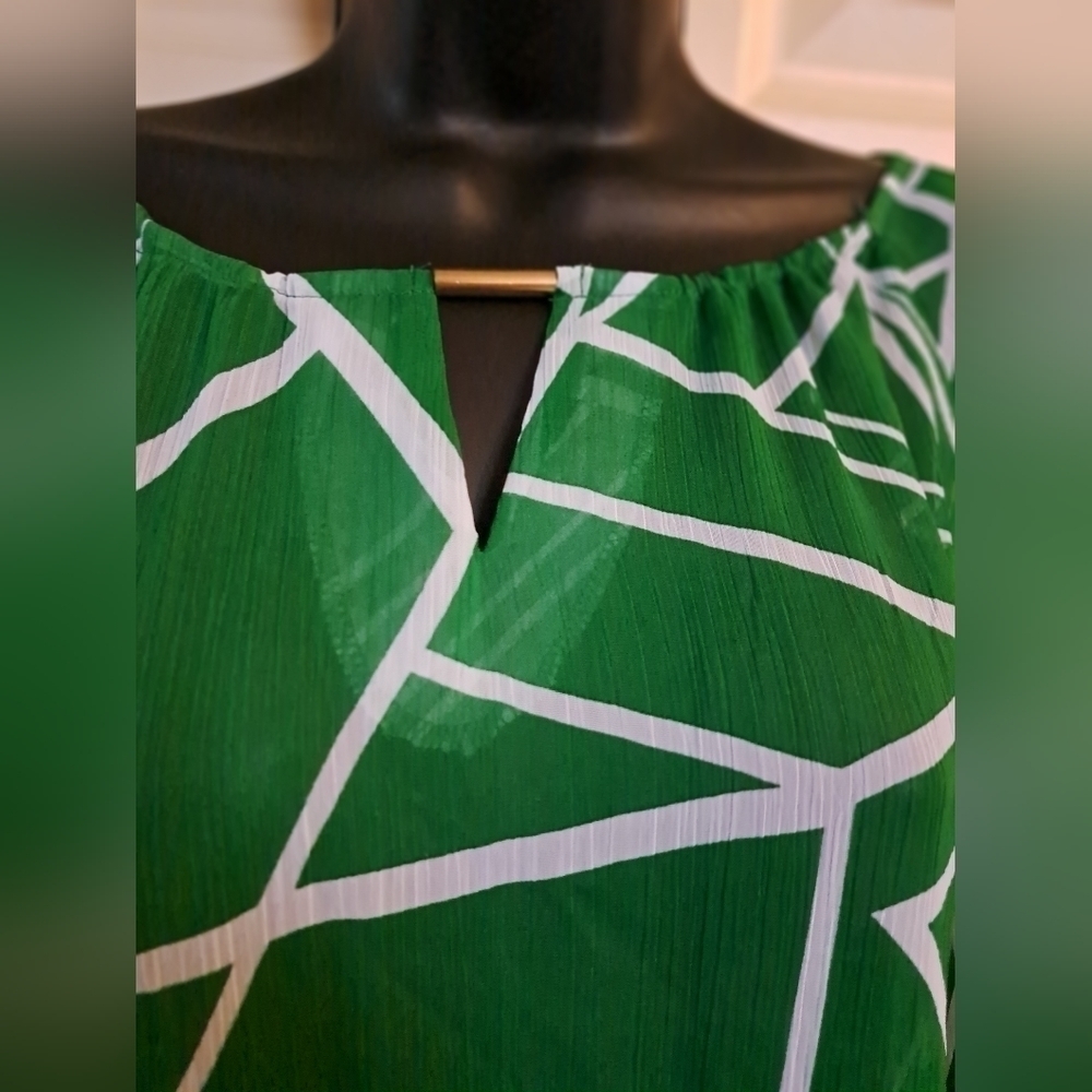 Zac&Rachel XL sheer blouse - Picture 4 of 7